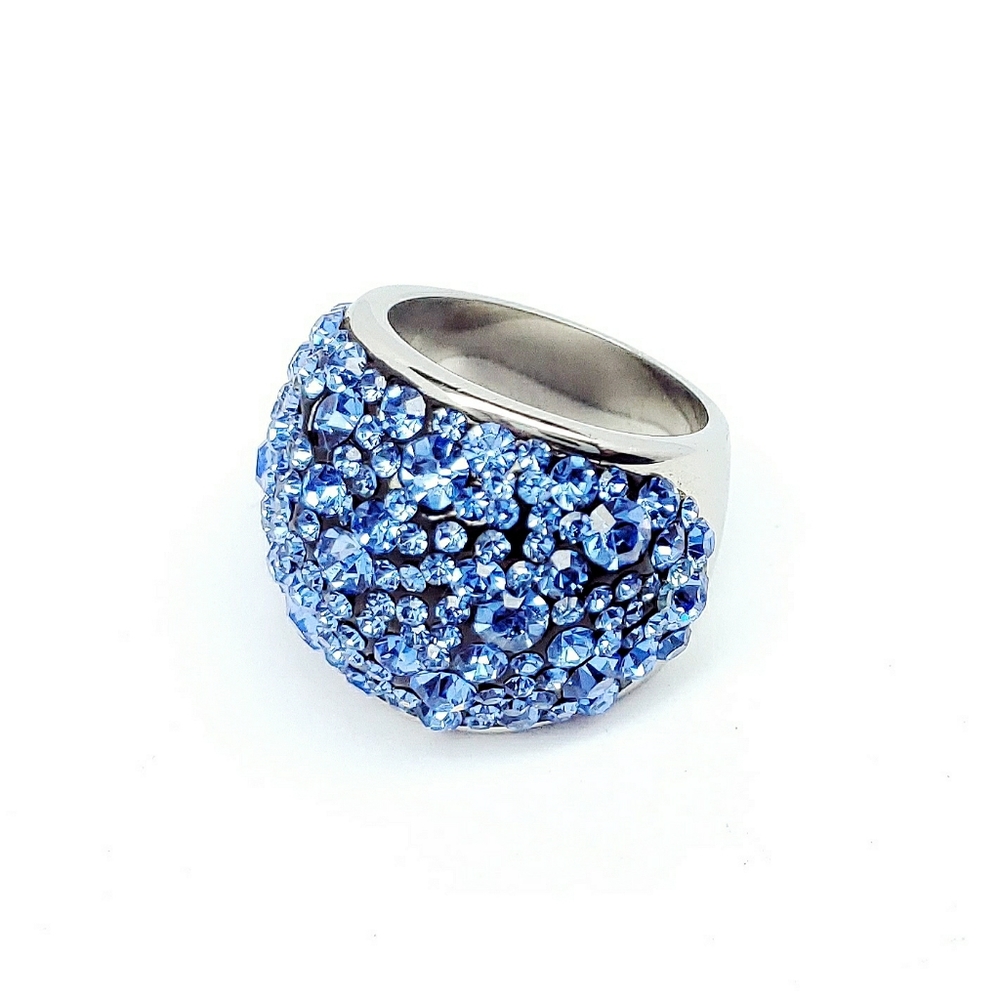 Rhinestone blue sapphire dome ring